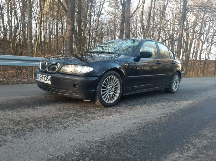 BMW Seria 3 • 2002 r. • Benzyna • Magdalena Strzyżewice 