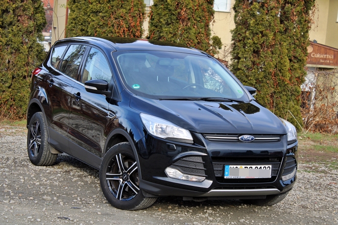 Ford Kuga • 2014 r. • Benzyna • STRZEGOM autozarogiem.pl