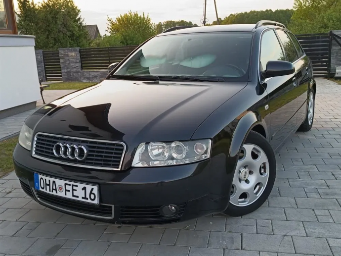 Audi A4 • 2001 r. • Diesel • vaoel Toruń