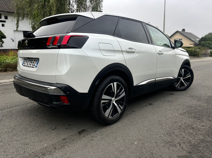 Peugeot 3008 • 2018 r. • Benzyna • Damian Oleśnica 